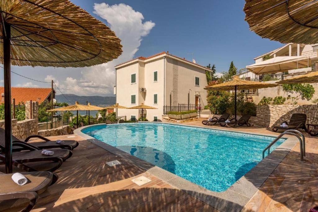 Trogir, Villa Salena, Residenz Ciovo Pearl, Slatine, Island Ciovo, Split Extérieur photo